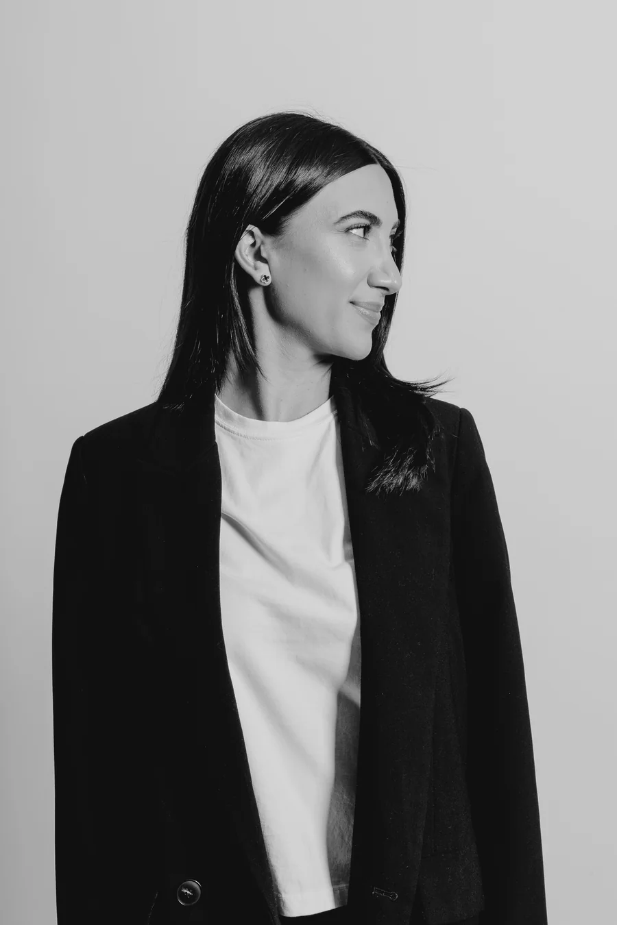 Black-and-white side-profile portrait of Dr. Milena Arakelyan